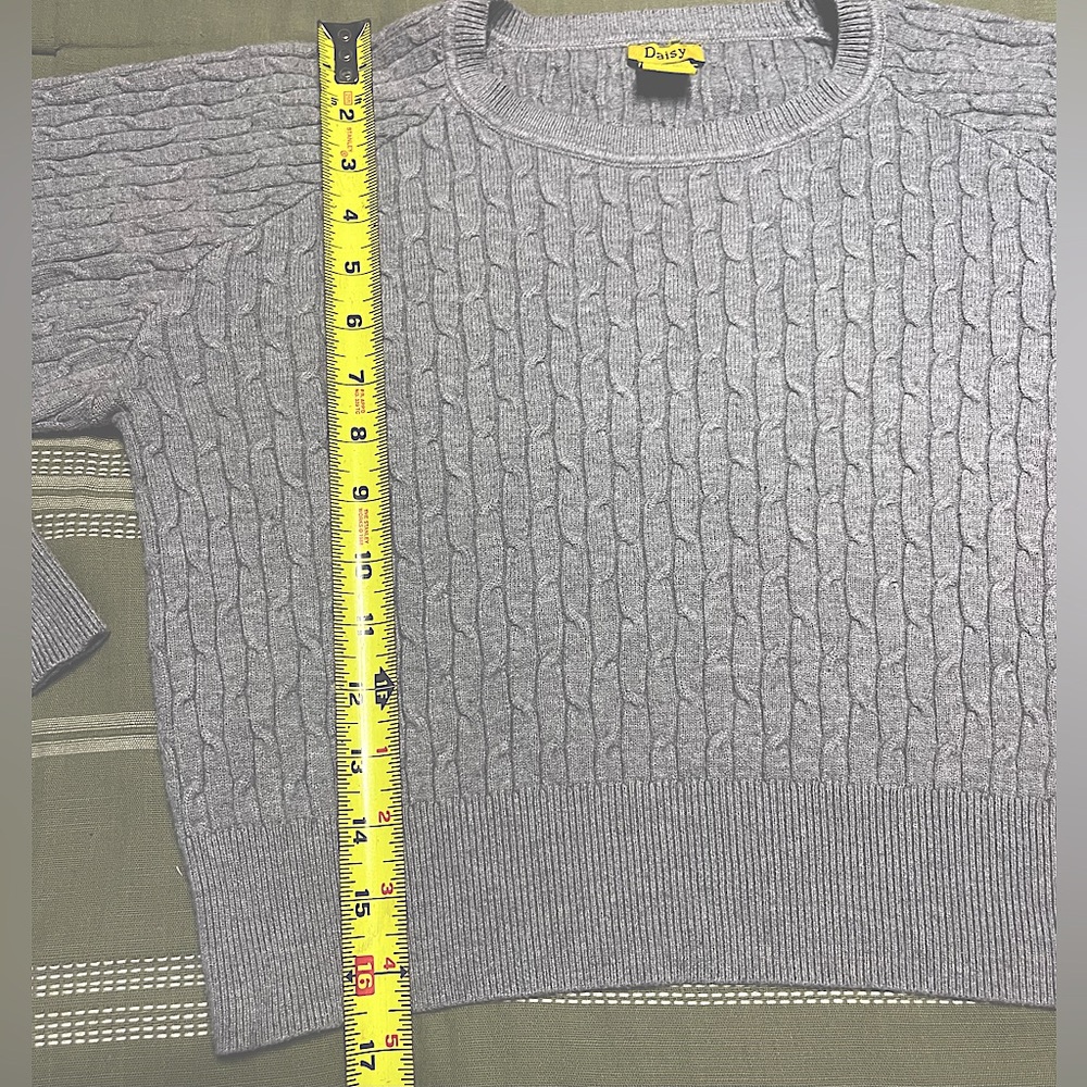 Daisy Knitted Cropped Sweater